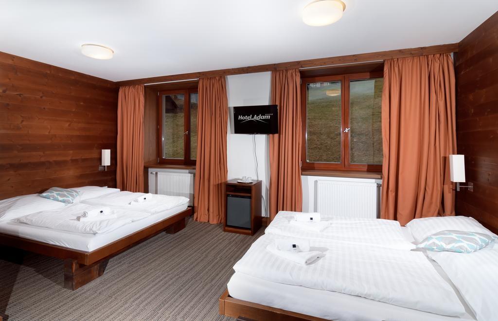 Hotel Adam Špindlerŭv Mlýn Buitenkant foto